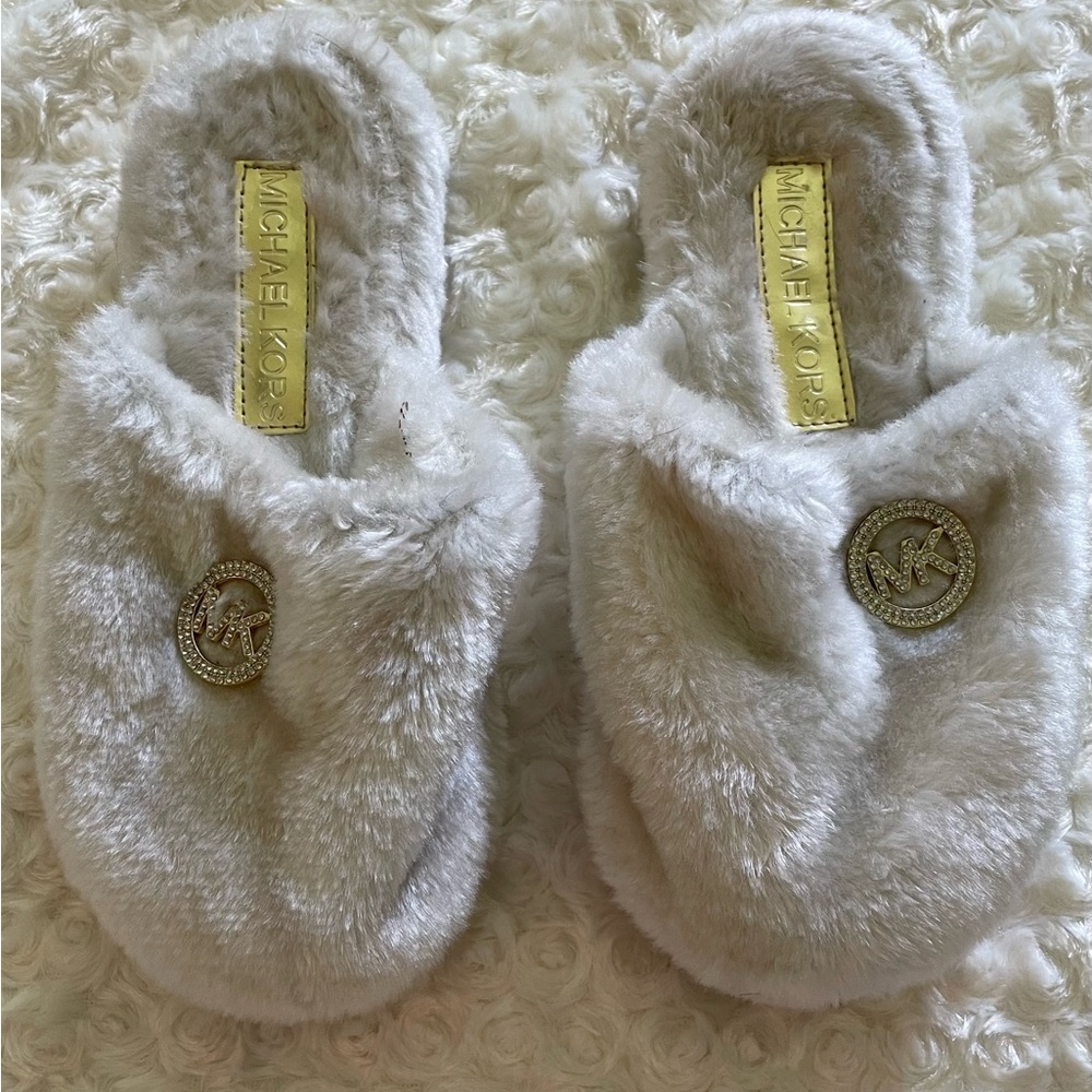 MK Michael Kors Jet Set Faux Fur Slides Slippers Slip Ons